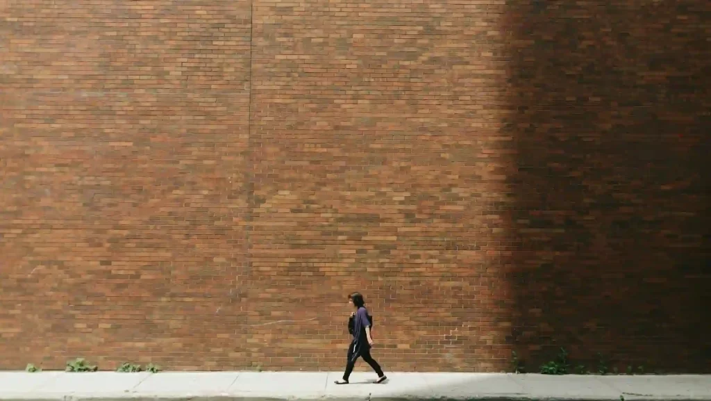 越えられない壁のイメージ